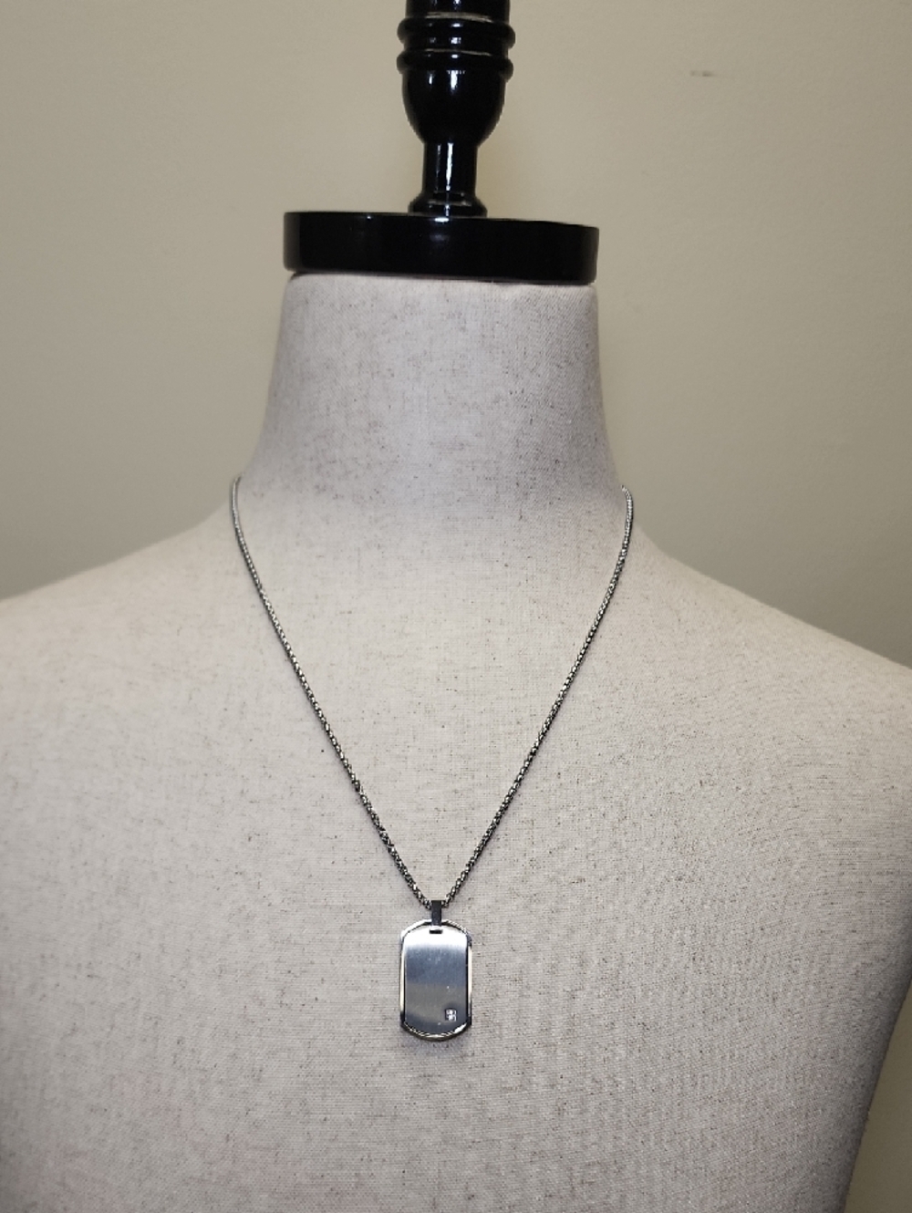 Geoffrey Beene Stainless Steel Dog Tag Pendant Necklace Faux Diamond - Picture 2 of 11